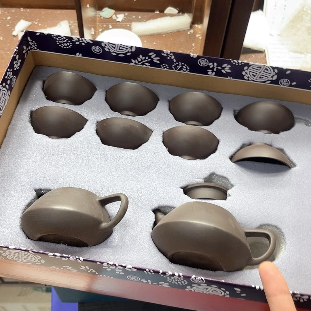 孤品茶具套装等。