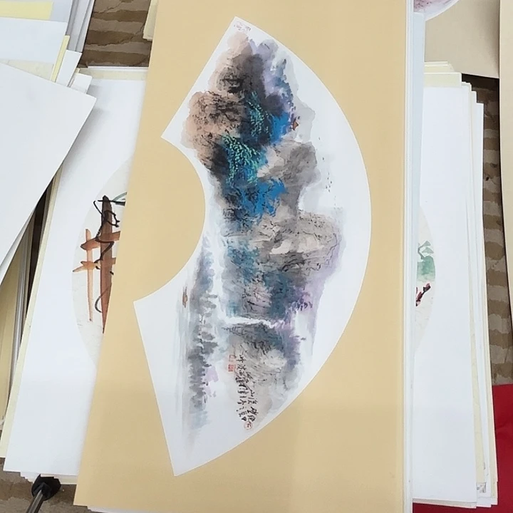 余***利国画花鸟等多种鸟类的栖息地和栖息地