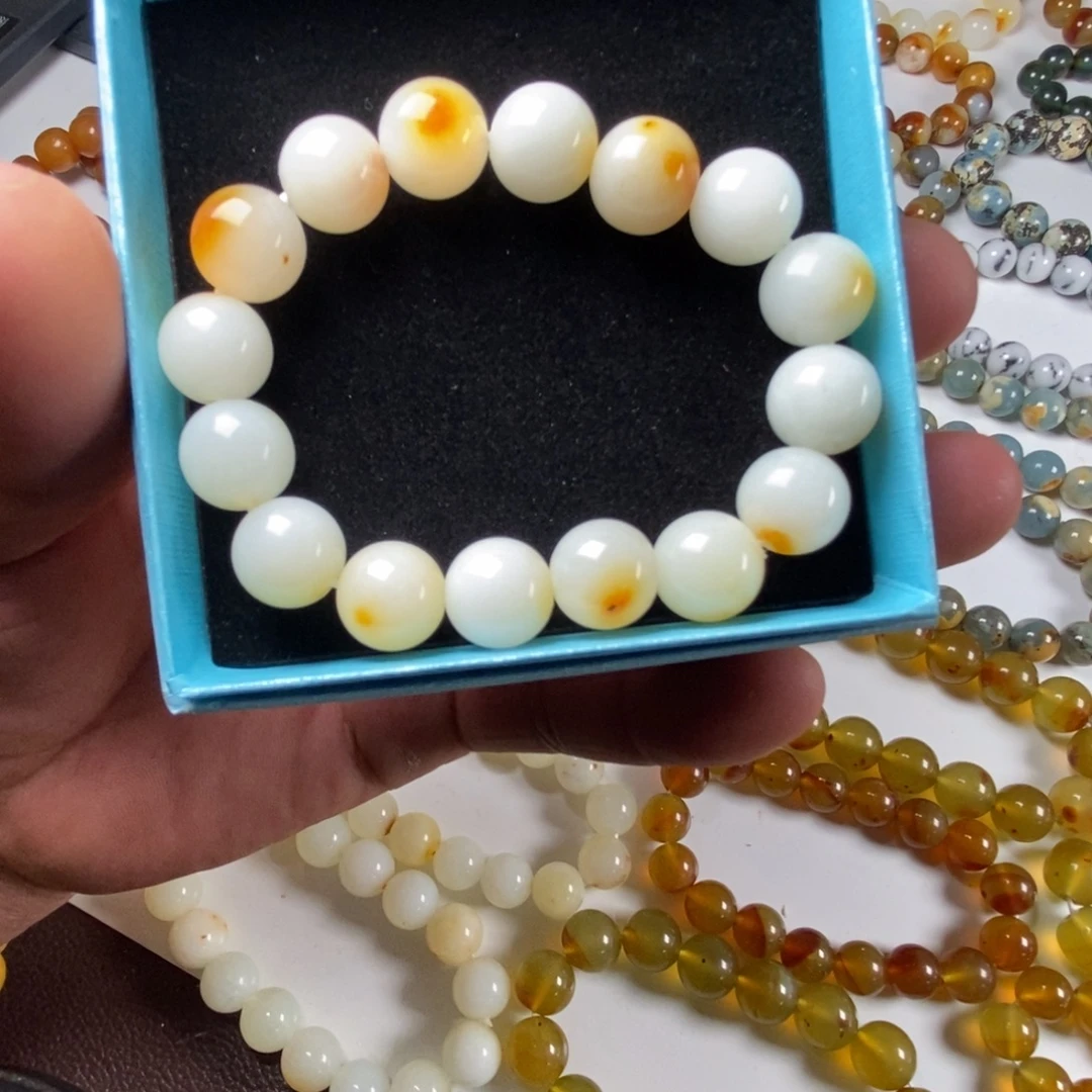 蛇纹石玉未镶嵌手链花玉油脂白卡13加无科技