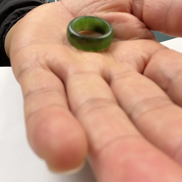 和田玉（碧玉）未镶嵌戒指