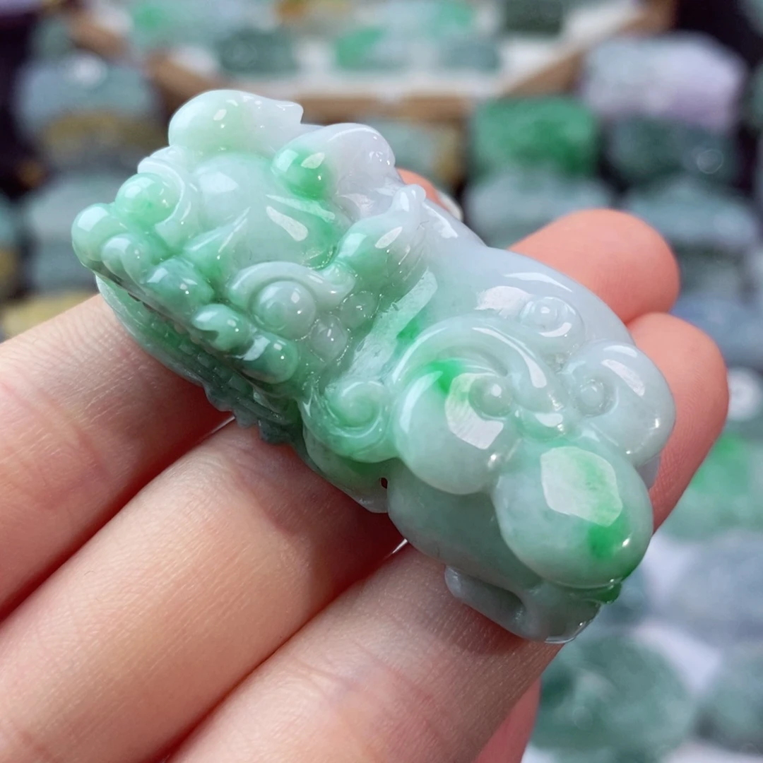 翡翠未镶嵌颈饰天然