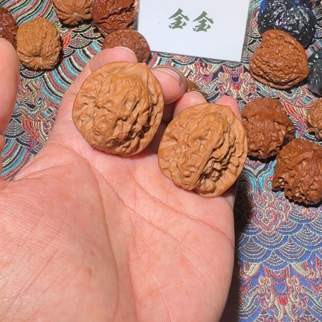 把件文玩核桃1312白蛇谷，尺寸35 35 38