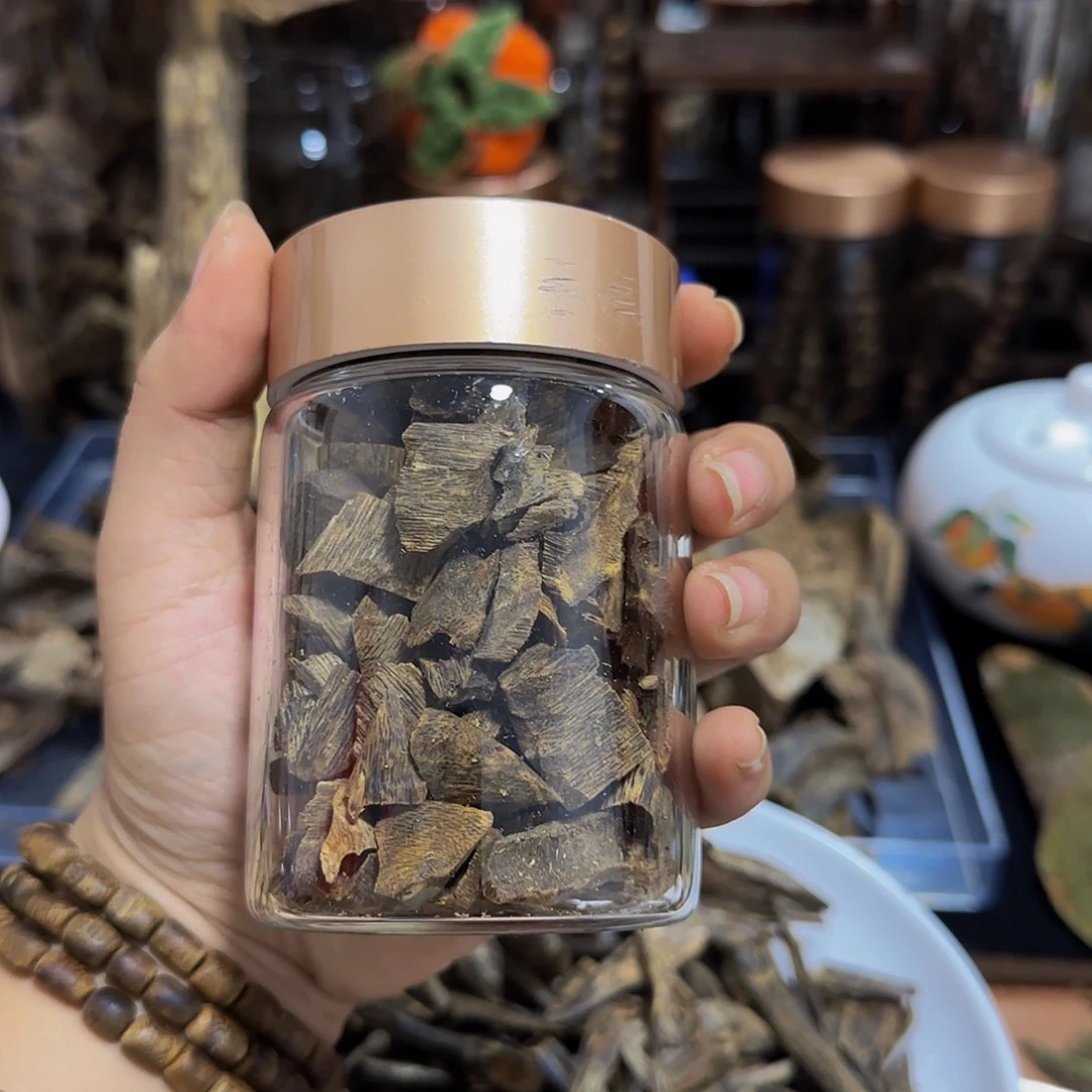 何***呵沉香碎屑沉香精品醇化料紫罗兰60克