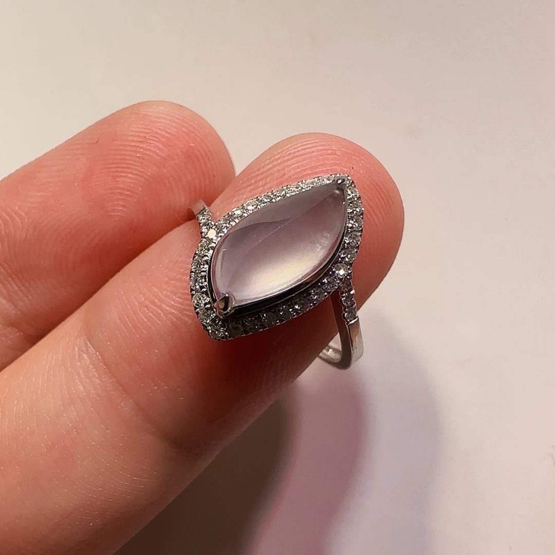 翡翠18K金镶嵌戒指戒指