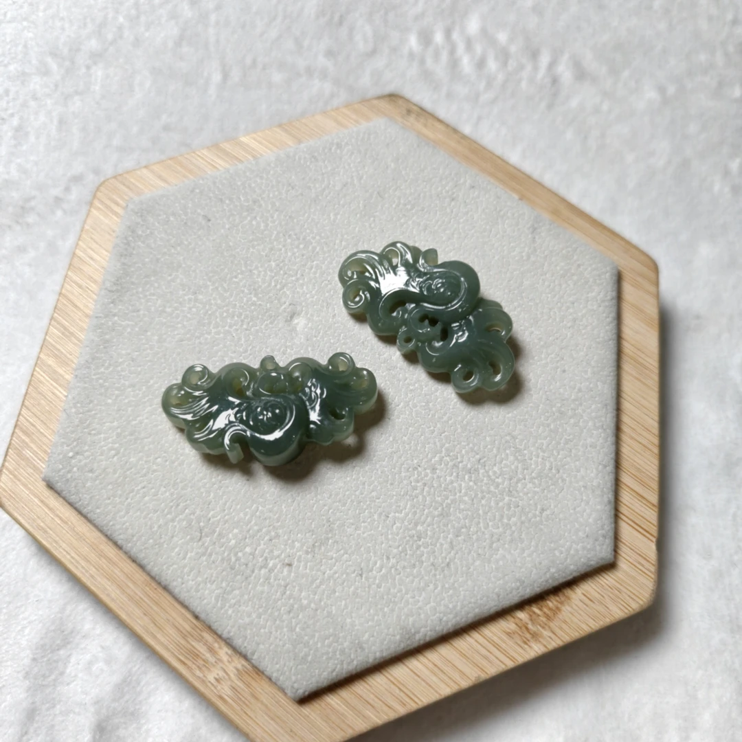 83321T14-3AH28-和田玉吊坠-多样性/发其一