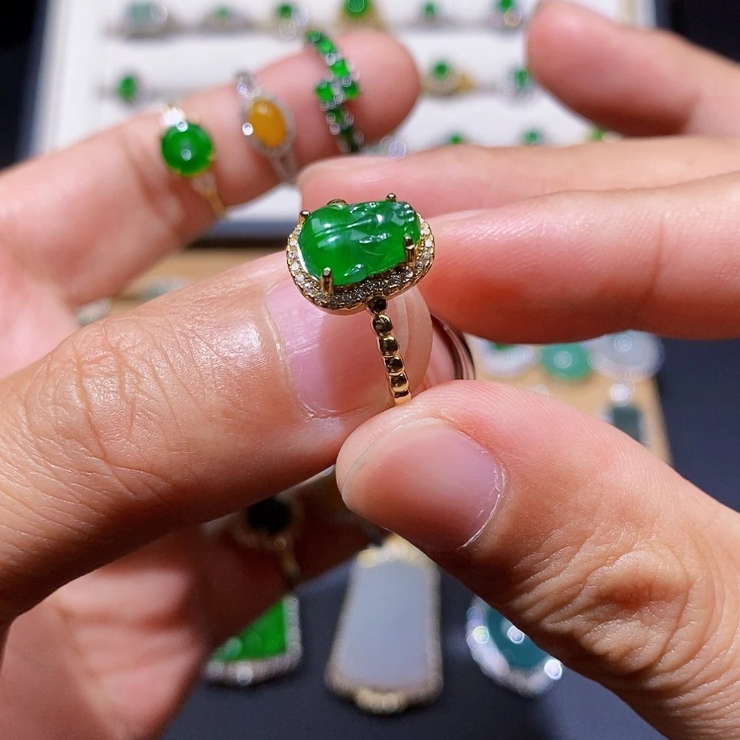 银S925镶嵌戒指翡翠戒指