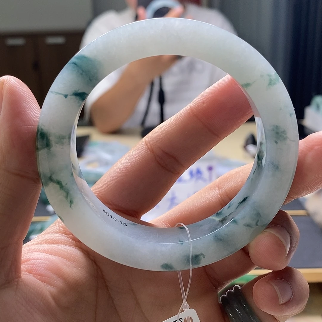 未镶嵌1定制翡翠快***红