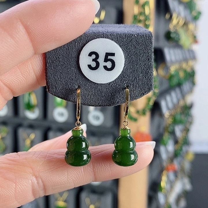 和田玉耳饰18K金镶嵌