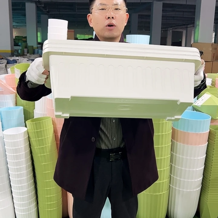 微瑕竖纹菜盆长55宽24高17白色3只