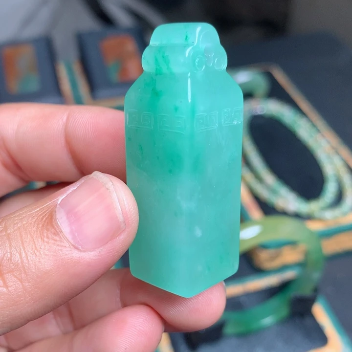 吊坠(不含链)未镶嵌石英质玉