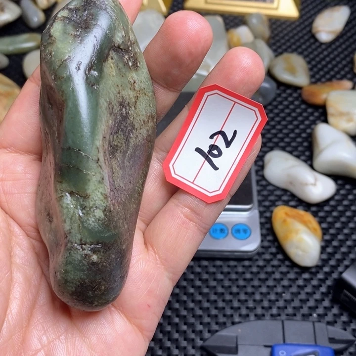 未镶嵌和田玉把件102