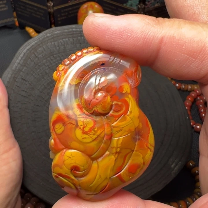 玛瑙/玉髓未镶嵌颈饰