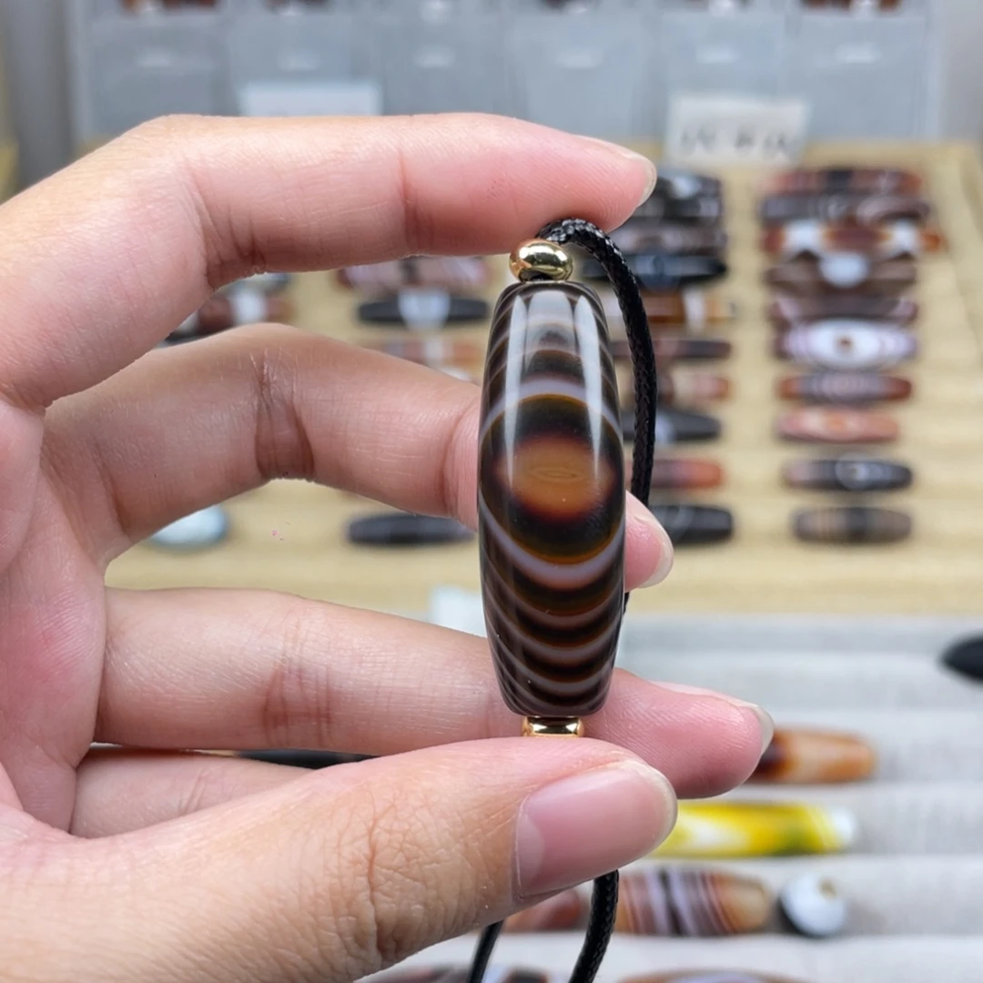 玛瑙/玉髓合金颈饰