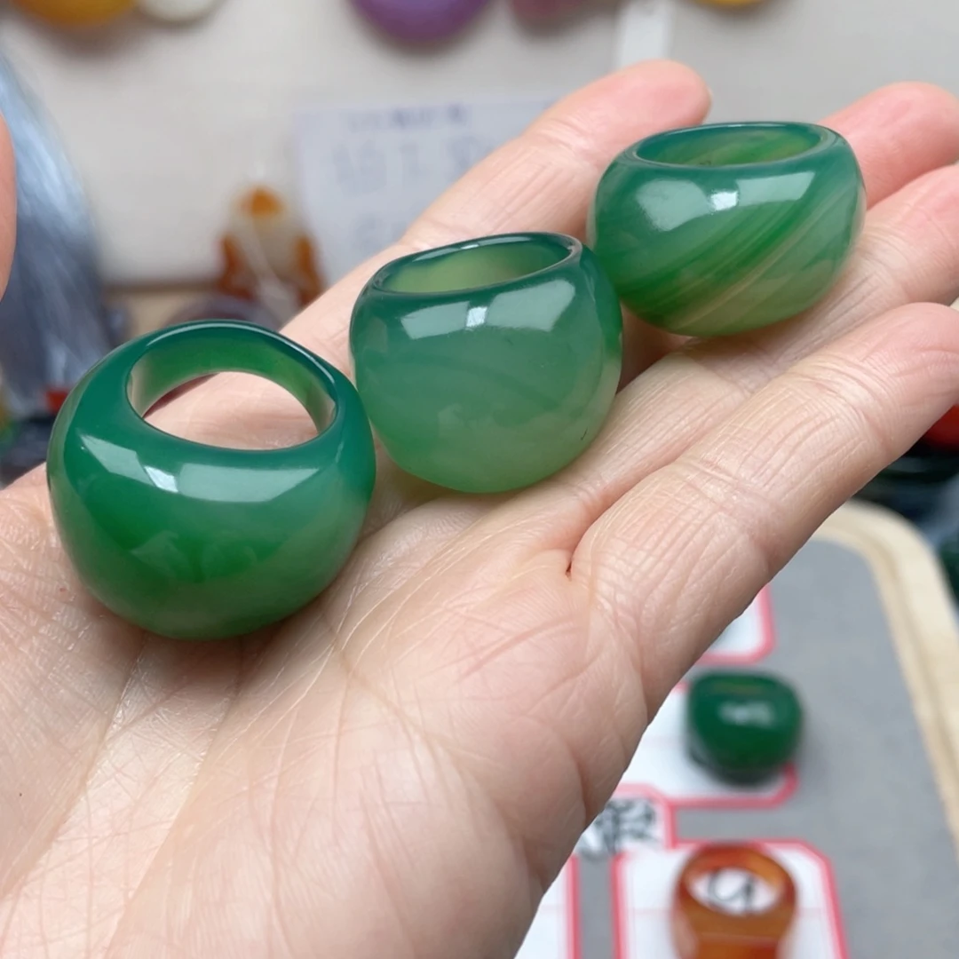 玛瑙/玉髓颈饰合金松****品