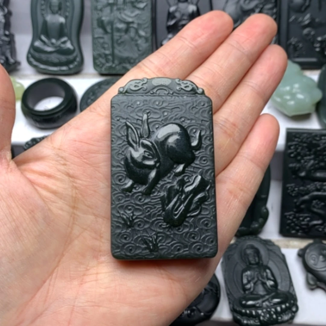 【闪购商品】颈饰未镶嵌和田玉双面雕刻