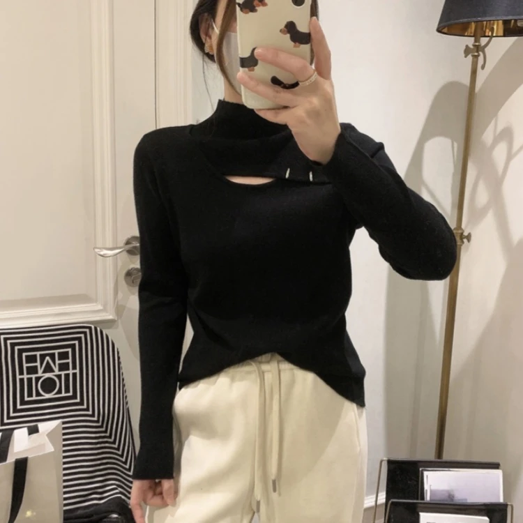 时尚镂空小心机半高领针织衫秋装新款修身显瘦打底衫头套长袖上衣