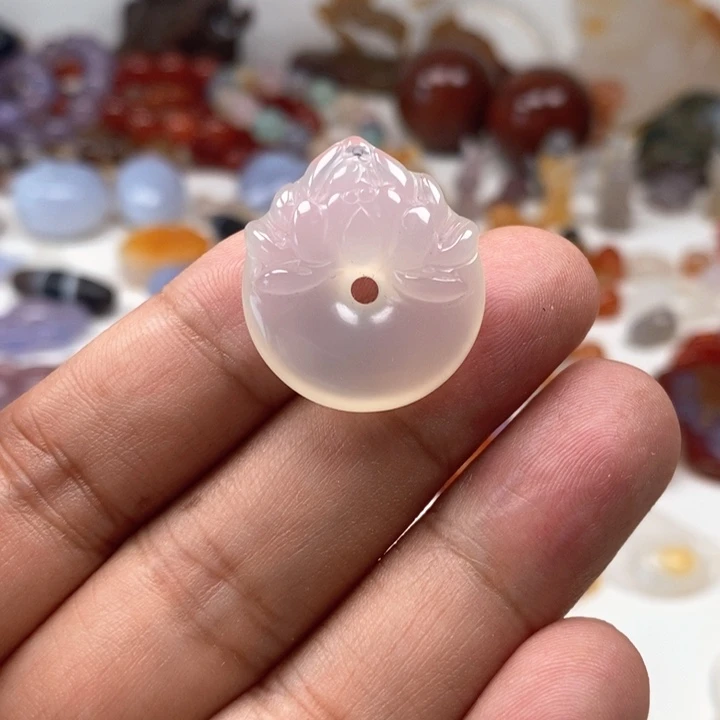 玛瑙/玉髓颈饰未镶嵌