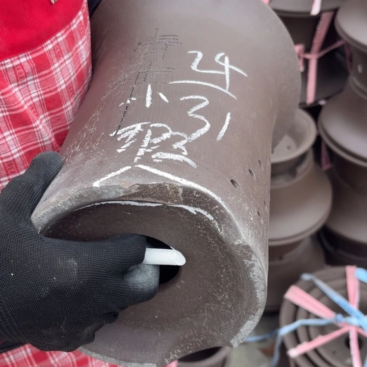 茶壶紫砂紫砂的颜色