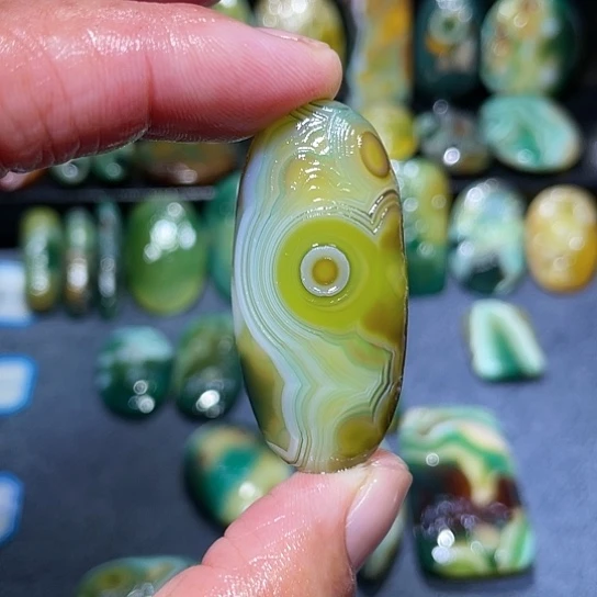 【闪购商品】未镶嵌玛瑙/玉髓珠宝奇石