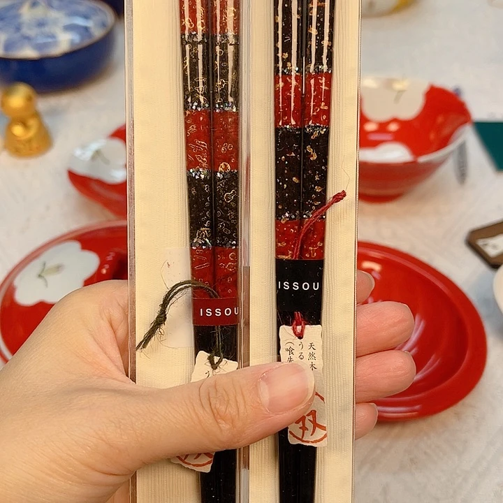 瓷片The first thing