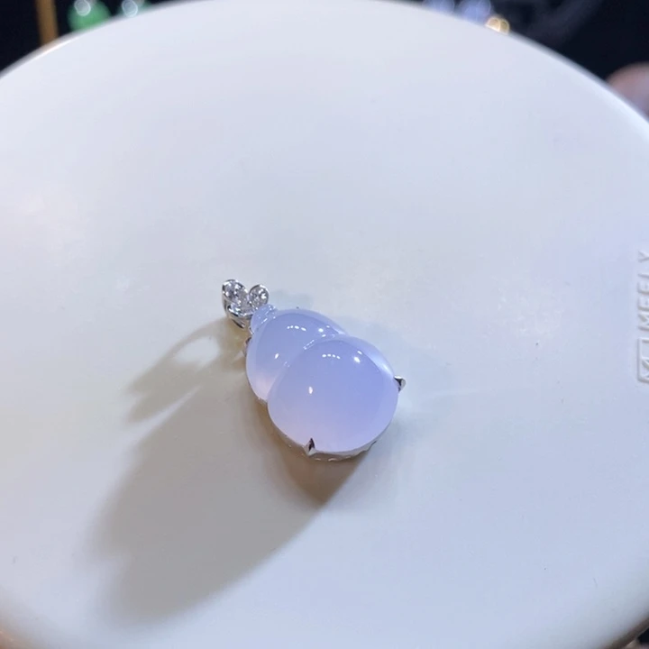 翡翠18K金镶嵌吊坠(不含链)翡翠冰粉葫芦吊坠