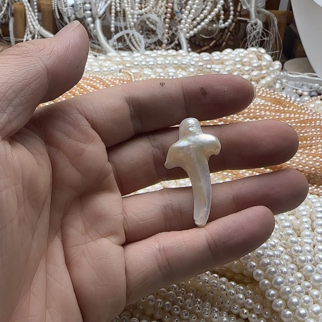 ****淡水珍珠未镶嵌半成品一颗