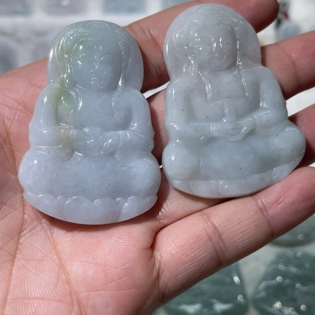 翡翠未镶嵌颈饰观音一对