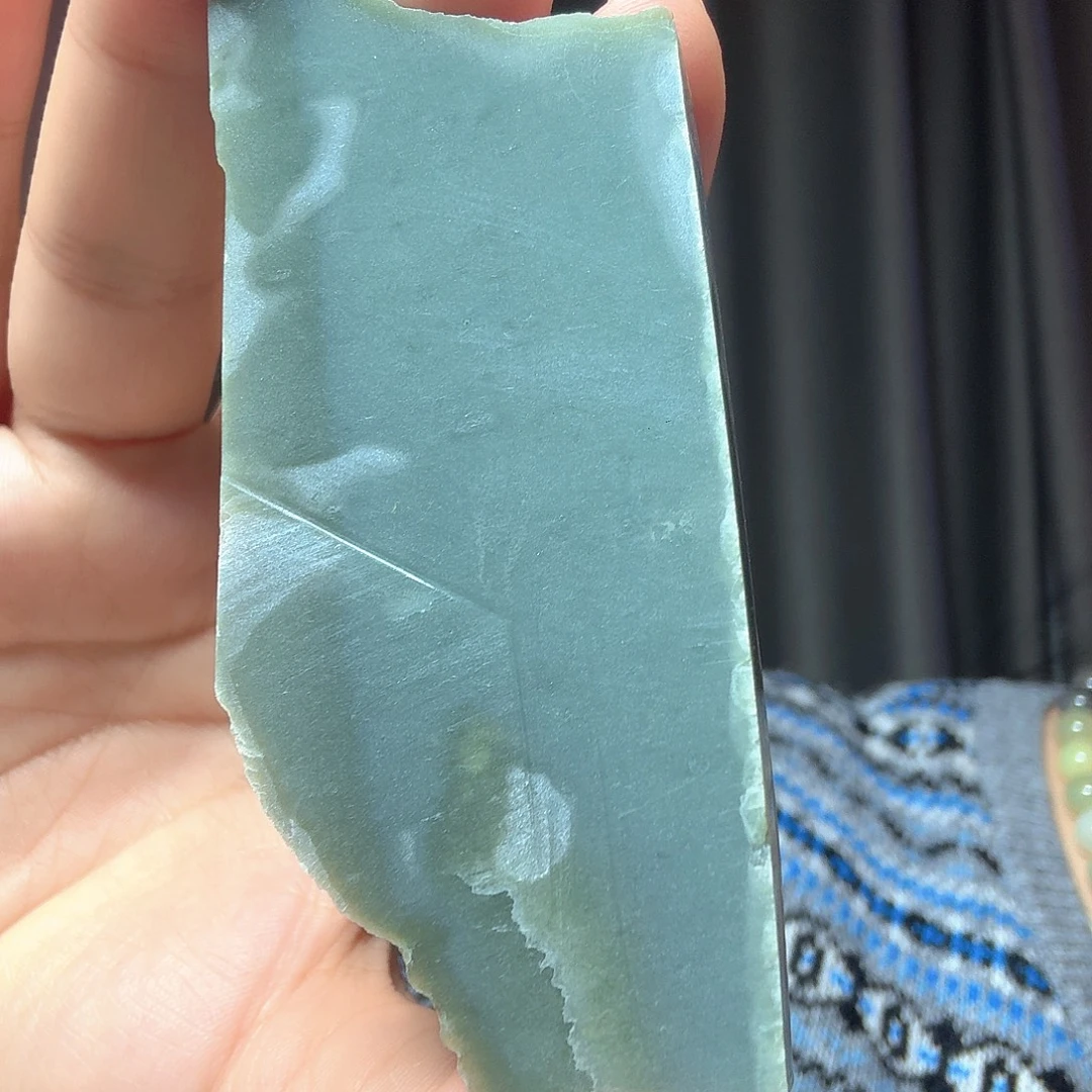 宁***天和田玉（糖玉）未镶嵌颈饰