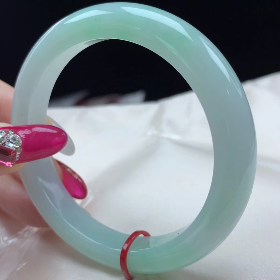 未镶嵌手镯翡翠97209，