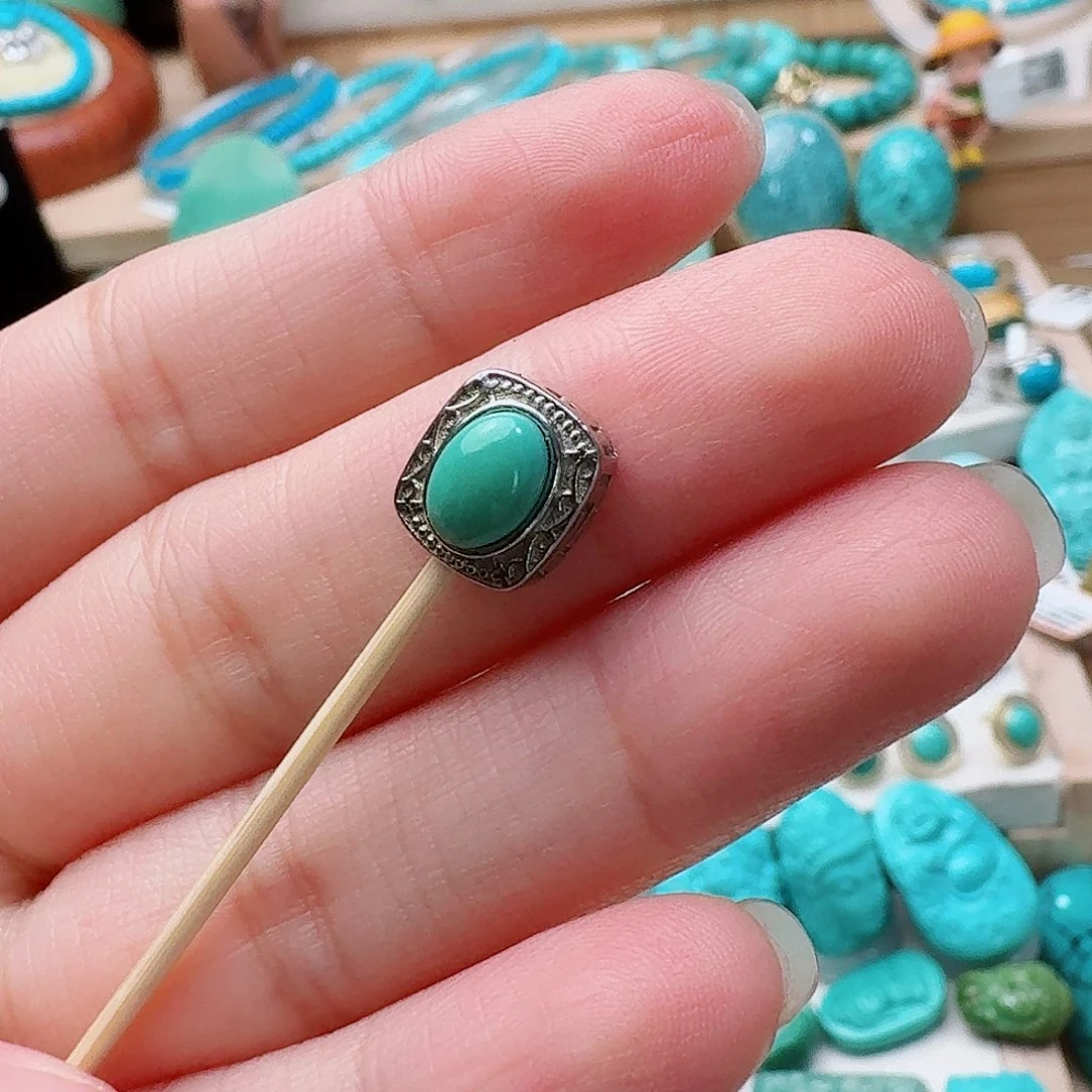 绿松石银S925镶嵌高瓷绿背云儿