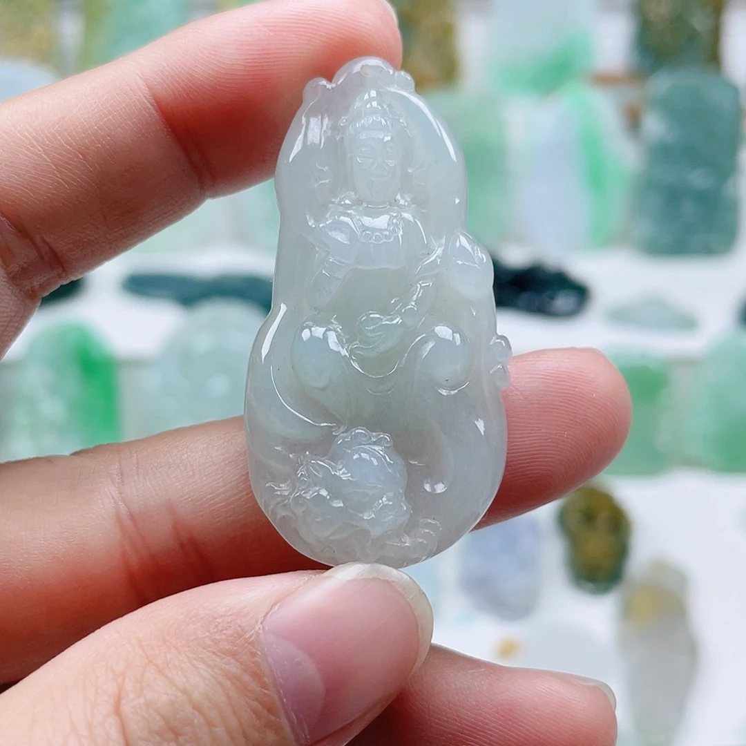 翡翠颈饰未镶嵌文殊