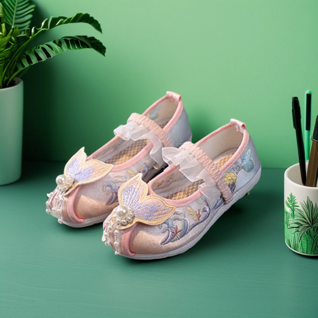 民族风春秋新款中国风鞋子复古软底透气绣花女童汉服鞋演出公主鞋