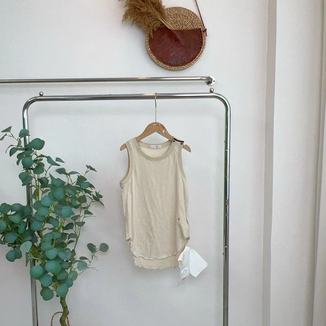 3628而浅卡其无袖T恤