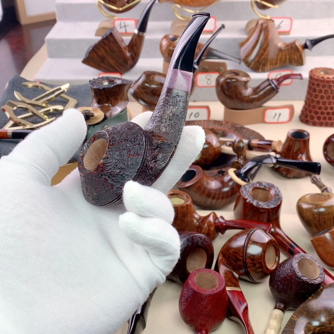 石楠木昕**电石楠木石楠木