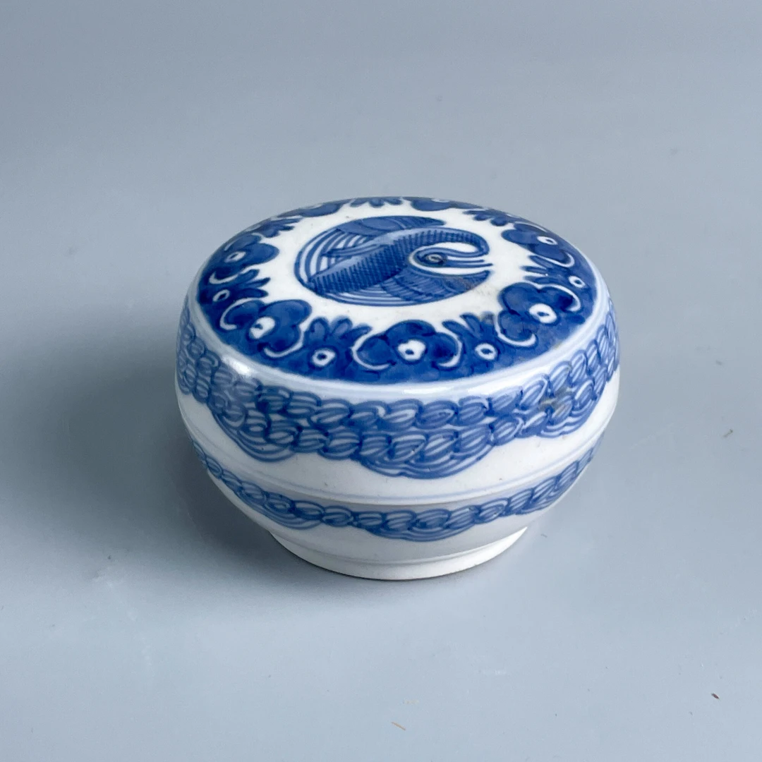 瓷器/古董清乾隆青花团鹤纹盖盒-M25AQ002388/收藏/文物/绣花张