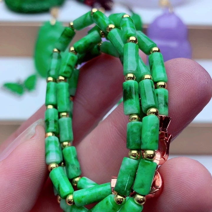 翡翠未镶嵌毛衣链