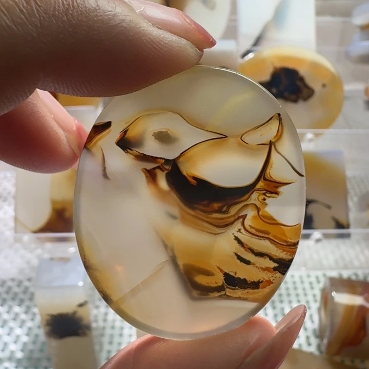 玛瑙/玉髓未镶嵌项链