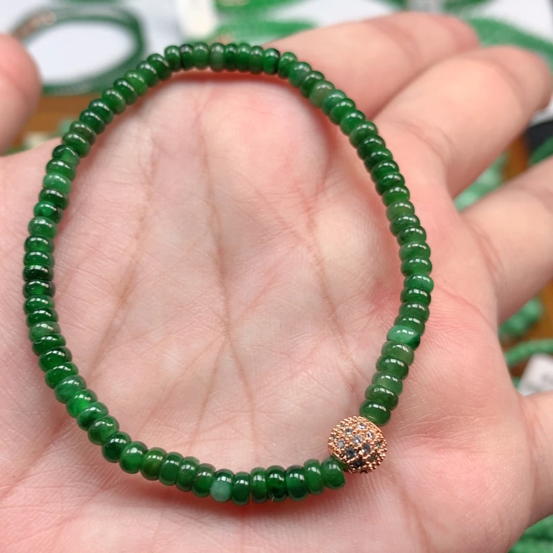 翡翠手链未镶嵌翡翠