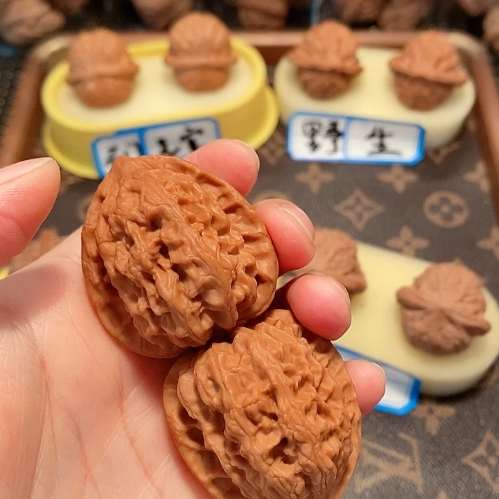 核桃手串/手链37尺寸梨木台