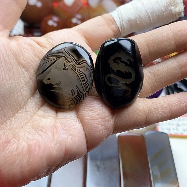 玛瑙/玉髓珠宝奇石未镶嵌