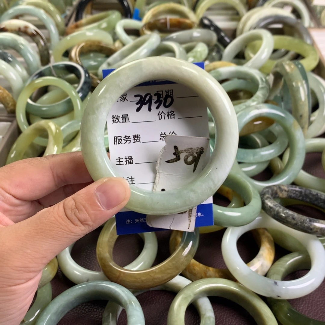 未镶嵌蛇纹石玉手镯3930