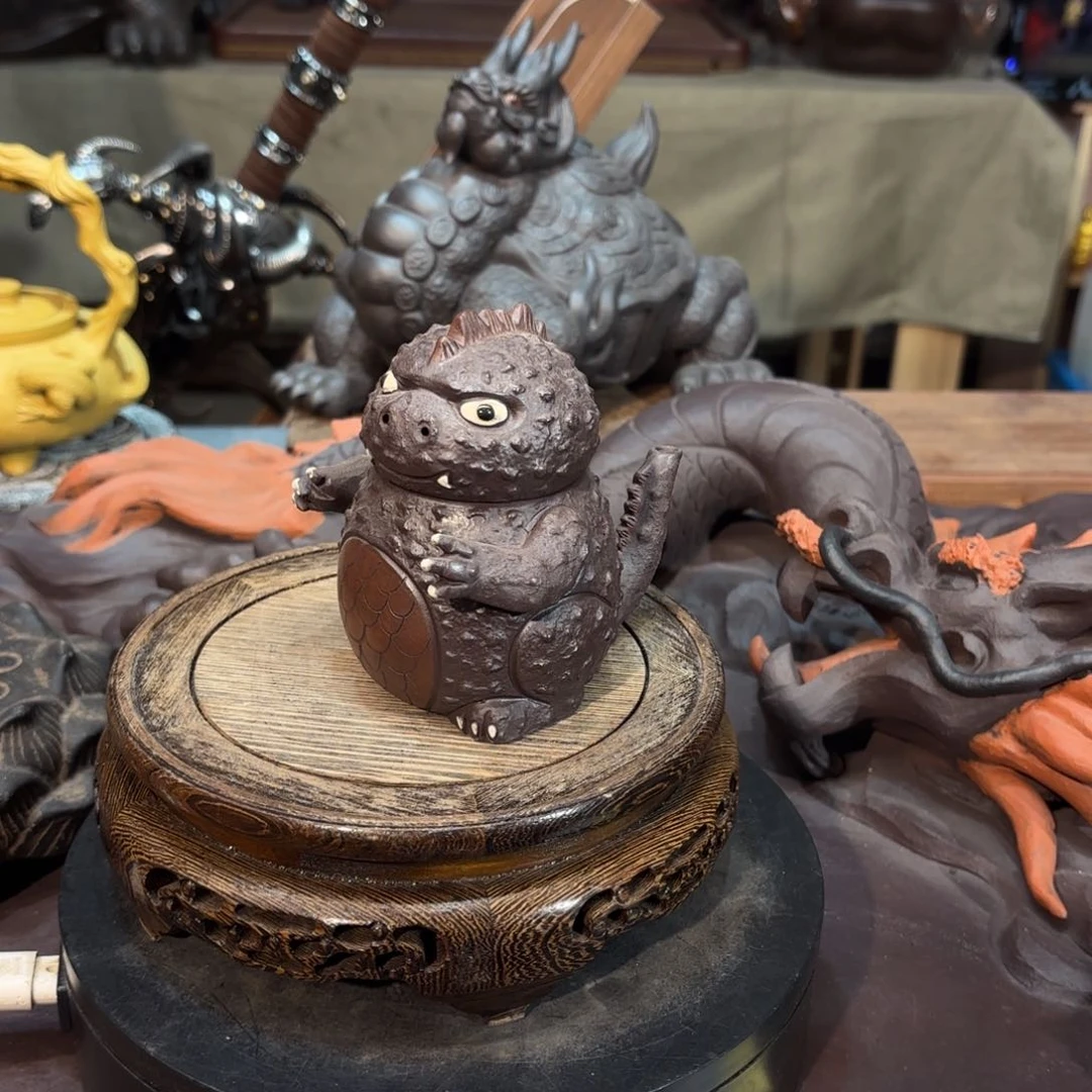 紫砂茶壶李****人紫砂壶收藏鉴赏辞典作者