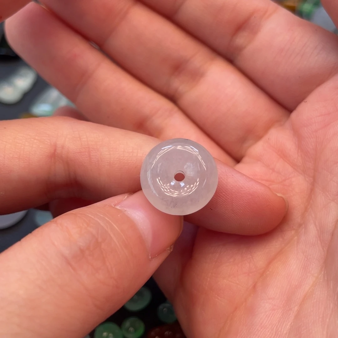 翡翠裸石缅甸翡翠天然翡翠