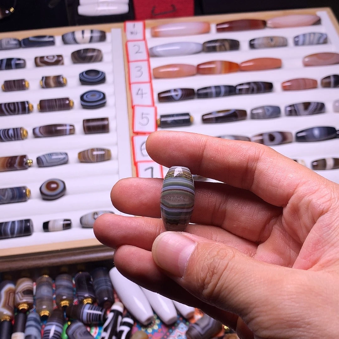 盘***透玛瑙/玉髓未镶嵌颈饰