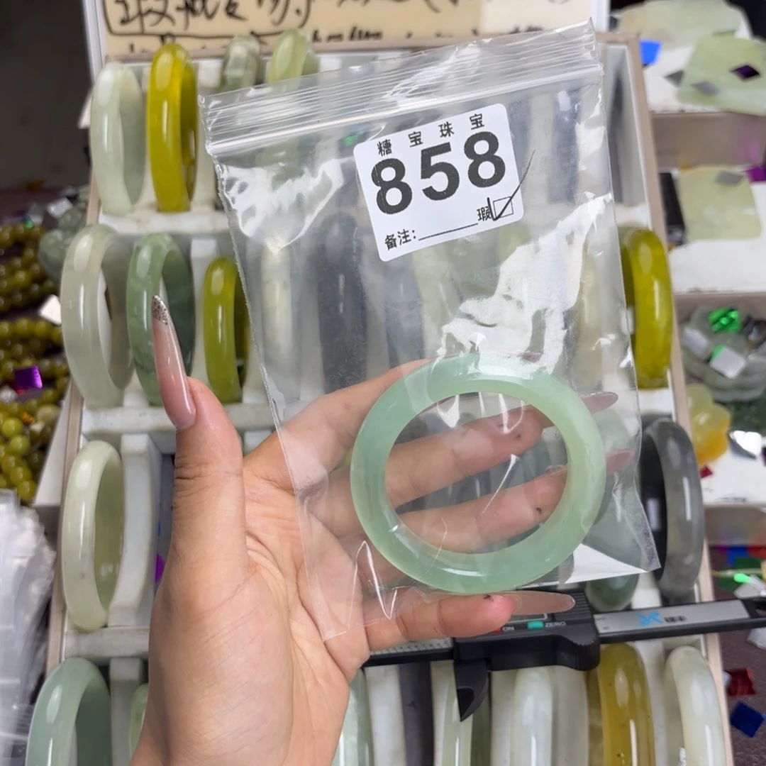 未镶嵌蛇纹石玉手镯喵*