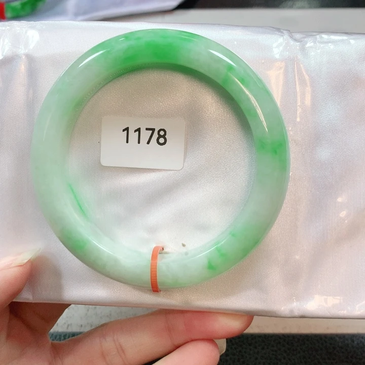 翡翠手镯未镶嵌天然翡翠手镯55.5