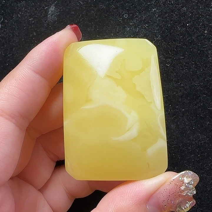 蜜蜡珠宝奇石未镶嵌