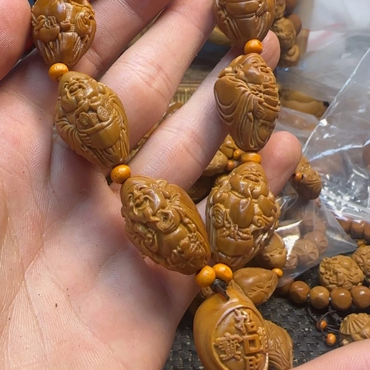 橄榄核手串/手链八宝财神