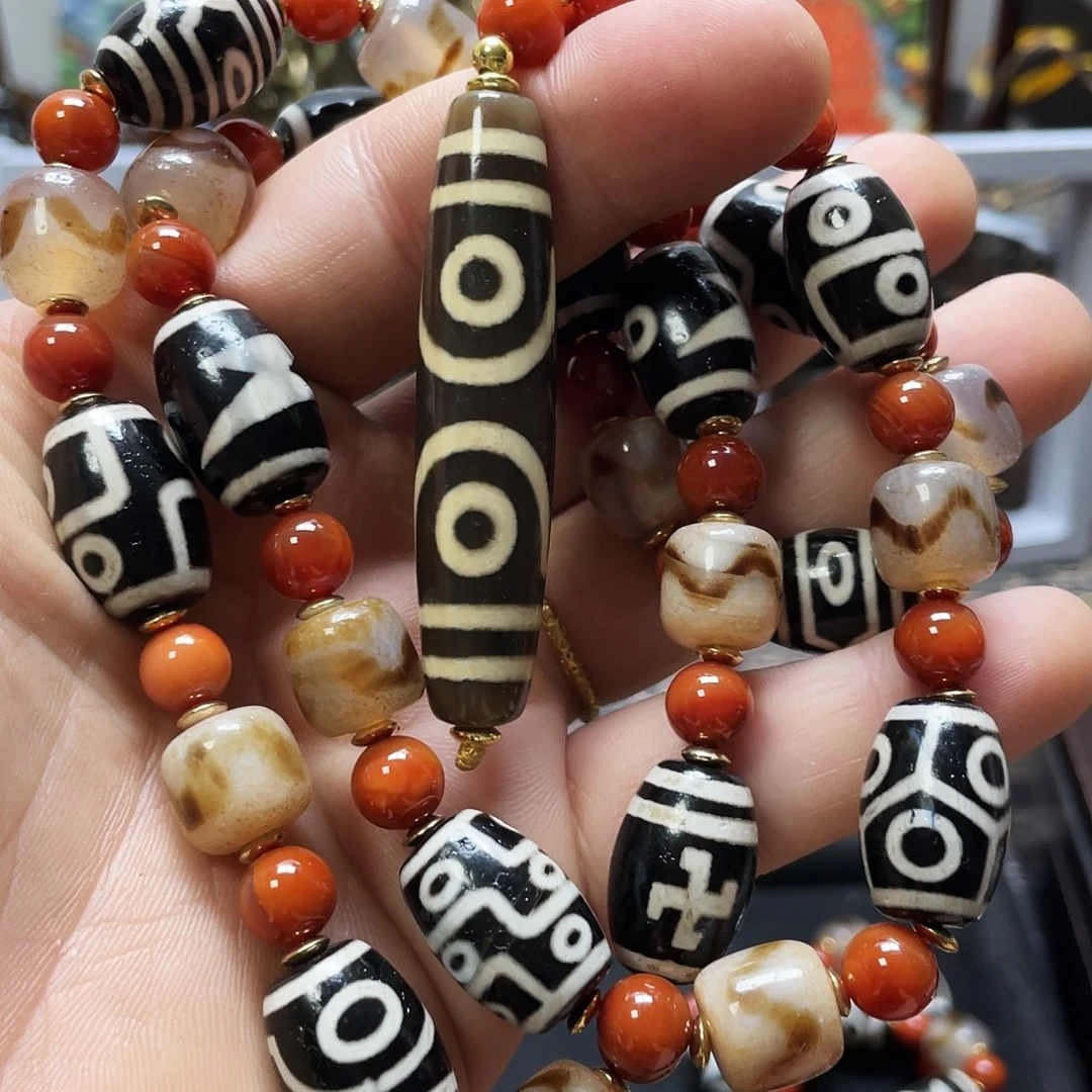 玛瑙/玉髓未镶嵌多样性发一