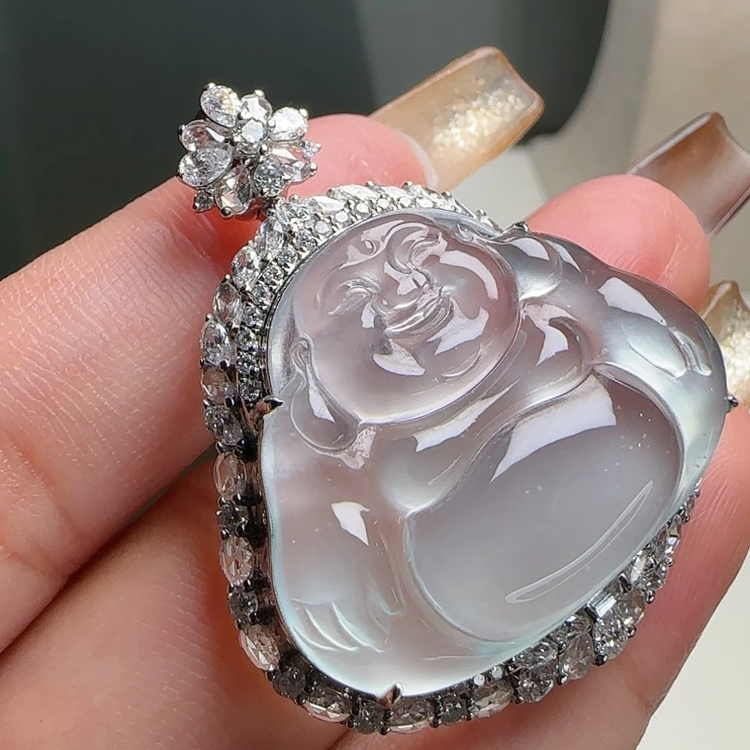 翡翠18K金镶嵌颈饰天然翡翠